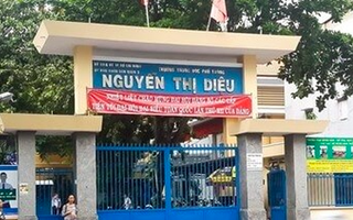 Thực hư thầy giáo nước ngoài ở quận 3 bị cho nghỉ dạy vì 'bênh học sinh'