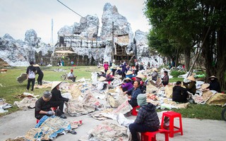 Chiêm ngưỡng hang đá Bê-lem khổng lồ ở Hà Tĩnh chào đón Giáng sinh