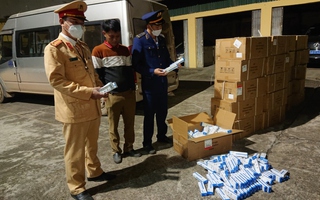Phát hiện xe chở lậu hơn 10.000 bộ kit test Covid-19 ở Quảng Ninh