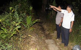 Sạt lở kinh hoàng, 12 căn nhà, hơn 100 công đất biến mất trong đêm