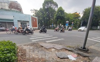 Gạch lát vỉa hè nhiều tuyến đường trung tâm TPHCM vỡ nát nhiều năm