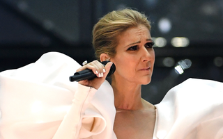 Căn bệnh hiểm nghèo làm đảo lộn cuộc sống của Celine Dion