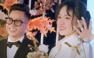 Màn cầu hôn có thật 100% trong MV Đức Phúc: Cái kết đẹp cho mối tình năm 18 tuổi, cô dâu đáp trả tin đồn đàng trai là đại gia hay con nhà chủ tịch