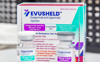Kháng thể đơn dòng Evusheld dự phòng COVID-19 được cấp phép tại Việt Nam