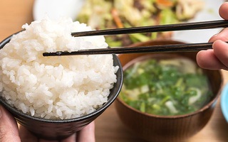 3 kiểu ăn cơm giúp hạ đường huyết, chống béo phì rất hiệu quả của người Nhật: Người Việt hẳn sẽ tiếc nuối vì chưa biết để áp dụng