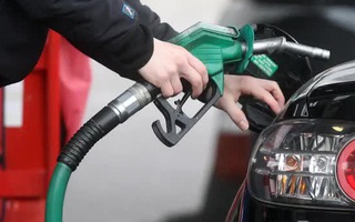 Châu Âu trước cuộc khủng hoảng chưa thấy hồi kết: Người dân có thể bị hạn chế dùng năng lượng, yêu cầu lái xe chậm hơn và... di chuyển ít hơn