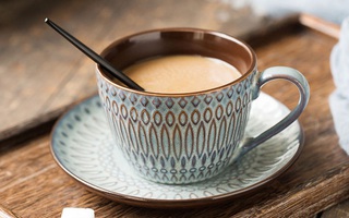 Đi chợ mua cốc uống nước, không nên lựa chọn 3 loại này dù rẻ đến mấy, coi chừng rước cả "ổ độc tố" gây bệnh cho cả nhà