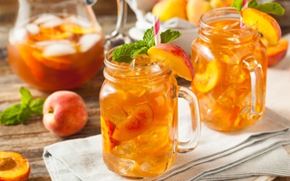 30 phút sau khi thức dậy buổi sáng: 4 loại nước không nên uống vì sẽ sinh độc tố, 1 loại nên uống đúng cách để kéo dài tuổi thọ