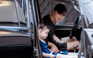 Quách Ngọc Ngoan lần đầu khoe cận mặt con gái, ngoại hình cực kỳ nổi bật