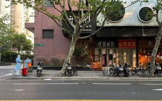 Số ca tử vong vì Covid-19 ở Thượng Hải tăng mạnh, Bắc Kinh báo động