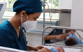 Lần đầu tiên điều trị thành công ca uốn ván sơ sinh