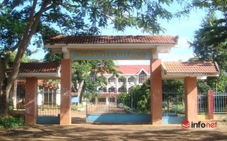 'Góc khuất' của thầy giáo bị lên án không ngăn cản học sinh đánh nhau trong lớp học