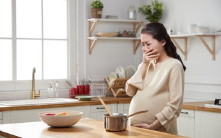 Trẻ sinh ra bởi người mẹ bị ốm nghén có não phát triển tốt, IQ cao? Chuyên gia lý giải sự thật khiến ai cũng bất ngờ