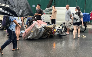 Truy tìm nữ tài xế bỏ chạy sau va chạm giao thông gây chết người ở Hà Nội