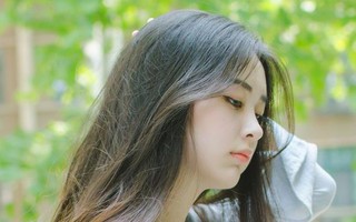 Vô tình nghe bố mẹ nuôi nói chuyện, tôi nghẹn ngào xé tan cuốn nhật ký