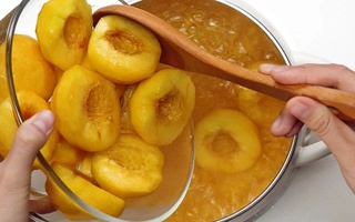 Đào vào mùa, có các dụng cụ nấu nướng này là đào ngâm tới công chuyện với hội chị em
