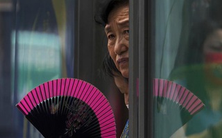Gần 70 thành phố của Trung Quốc ban bố cảnh báo nắng nóng cao độ