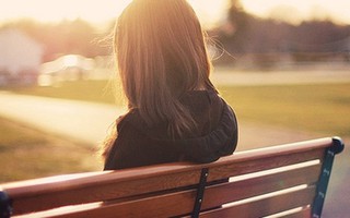 Vô tình kiểm tra ADN, con gái lần ra bí mật động trời của mẹ