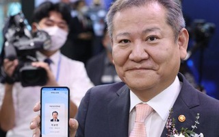 Hàn Quốc cho xài bằng lái xe lưu trên smartphone