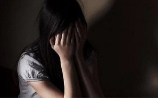 Một nữ sinh lớp 6 bị thầy hãm hiếp khi đi học thêm