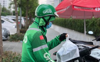 Grab áp 'phụ phí nắng nóng' đối với nhiều dịch vụ