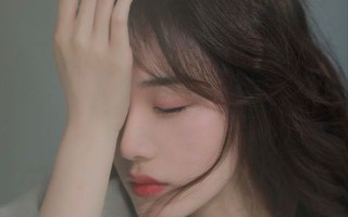 Nhìn mâm cơm cúng Rằm tháng 7, tôi nghẹn lòng và ôm mẹ bật khóc