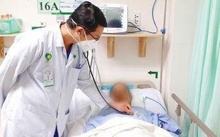 Cụ bà tại Trà Vinh bị ong đốt khiến suy gan, thận