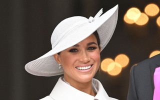 Meghan Markle không gây hại mà đang giúp hoàng gia Anh, lý do vì sao?