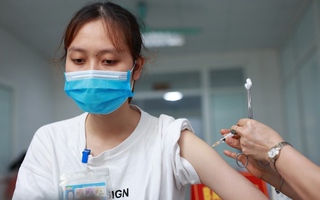 Hơn 15 triệu mũi tiêm vaccine COVID-19 bị sai thông tin, Bộ Y tế yêu cầu khẩn