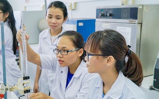 Mối lo tăng học phí khi tự chủ đại học