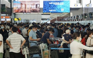 Sân bay Nội Bài dự kiến đón 80.000 khách/ngày dịp nghỉ lễ 2/9, cần lưu ý những gì khi đi máy bay?