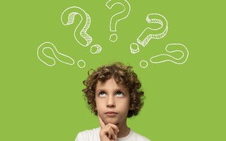Giúp trẻ từng bước tự ra quyết định