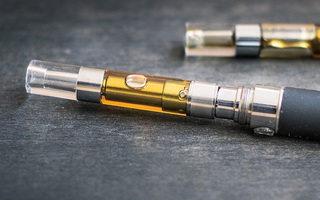 Thuốc lá thế hệ mới và những hệ lụy