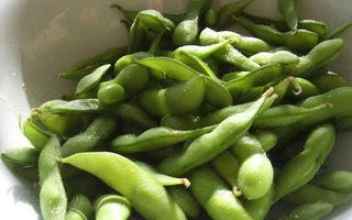 Thực hư đậu nành làm 'nữ hóa' đàn ông, nguy cơ gây ung thư