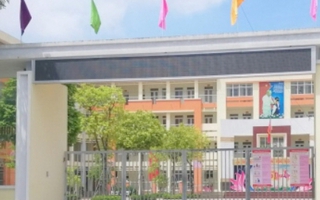 Hà Nội: Học sinh bán trú ăn rau muống 'có mùi lạ', huyện Thanh Trì lên tiếng