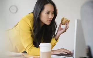 Muốn giảm cân thành công, hãy bắt đầu từ bữa ăn mà ít ai để ý tới này