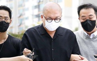 Nhà sản xuất âm nhạc Hàn mở tiệc ma túy với 2 nữ tiếp viên