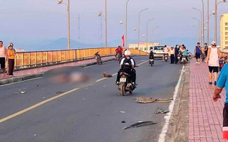 Ô tô đâm liên hoàn trên cầu Nhật Lệ, 3 người thương nặng