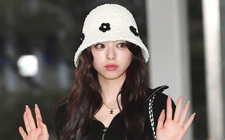 Yuna (ITZY) hù dọa người hâm mộ với kính áp tròng giả trân