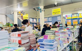 TPHCM triển khai giới thiệu sách giáo khoa lớp 8, lớp 11 chương trình mới