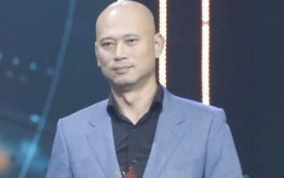 Nhà báo Long Vũ dành tặng giải thưởng VTV Awards 2022 cho mẹ