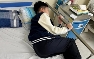 Sau ly hôn, “võ sư” đánh vợ tiếp tục bị tố cáo bạo hành con trai