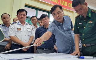 Lốc xoáy đánh chìm 2 tàu Quảng Nam trên biển: "Chỉ 20 giây là tàu chìm"