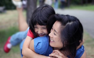Không cần trừng phạt, cha mẹ dùng cách này khiến những em bé khó bảo cũng trở nên ngoan ngoãn
