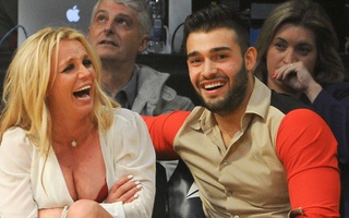 Britney Spears ca ngợi chồng cũ trong hồi ký: "Anh ấy là nguồn cảm hứng"