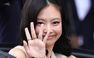 Da Jennie lộ khuyết điểm qua ống kính Getty Images