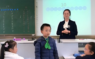 Thầy giáo cười chảy nước mắt với lý do xin nghỉ học khó đỡ của em học sinh cấp 1: Em xin phép được nghỉ thai sản!
