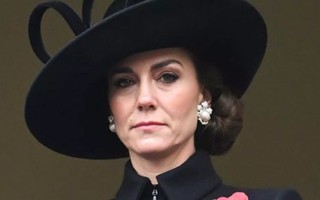 Vương phi Kate nhắc nhở bà Camilla về thứ bậc hoàng gia