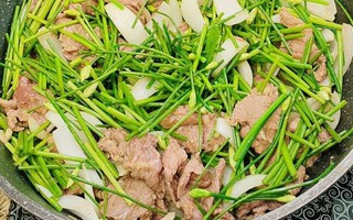 Loại rau có ngay trong vườn nhà, giúp giảm mỡ trong gan tự nhiên