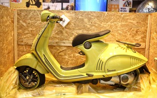 Cận cảnh xe tay ga Vespa giá hơn 400 triệu đồng ở Việt Nam